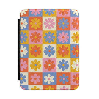 The Groovy Garden – Retro Floral Checkerboard Kindle Case