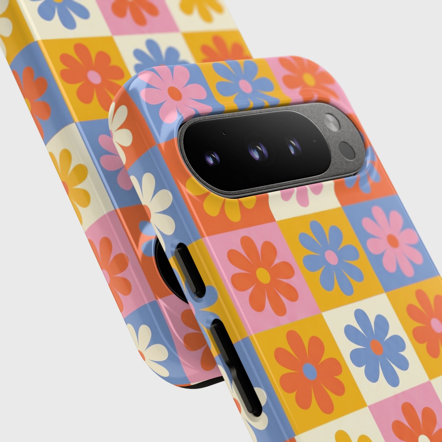 The Groovy Garden – Retro Floral Checkerboard Design Phone Case for Google Pixel