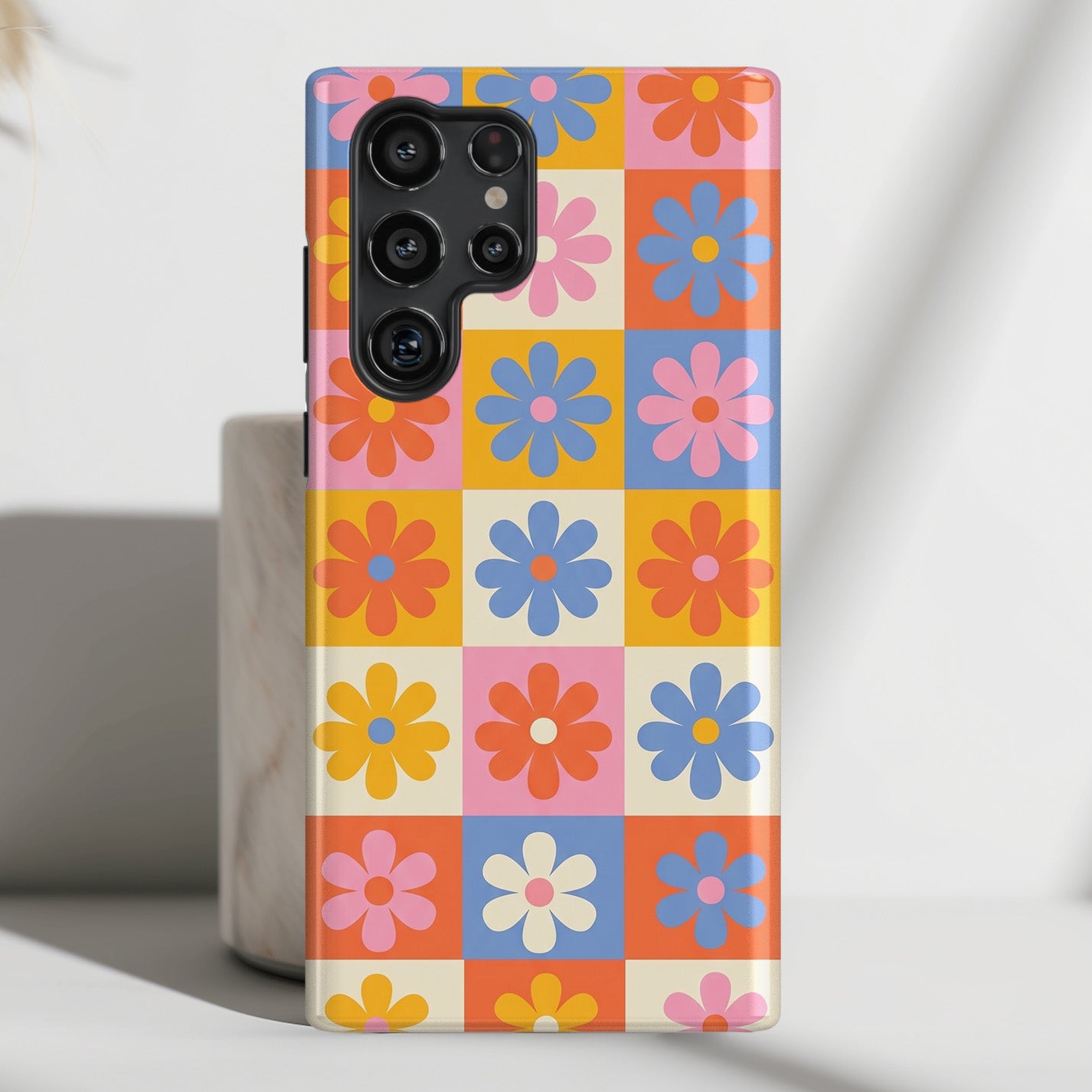 The Groovy Garden – Retro Floral Checkerboard Design Phone Case for Galaxy S series Phones