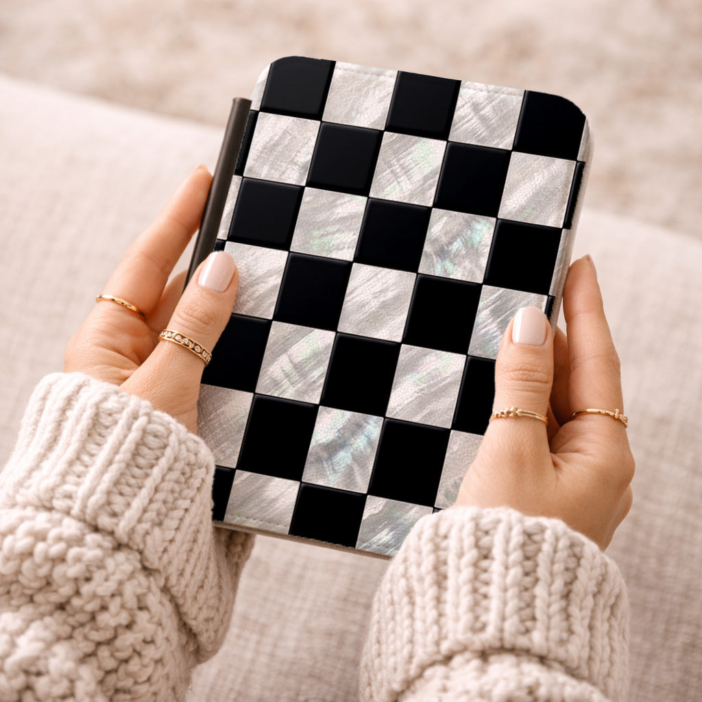 The Midnight Pearl – Inlaid Checkerboard Kindle Case