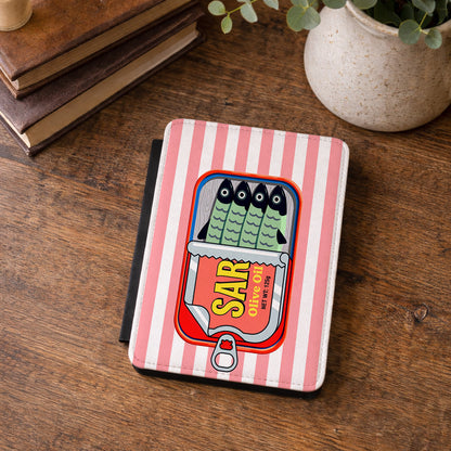 The Vintage Sardine Tin – Pop-Art Striped Kindle Case (Pink)