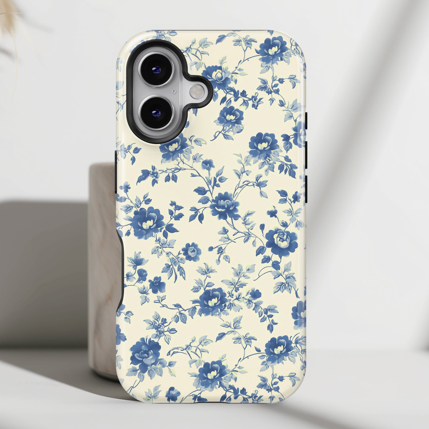 Vintage Toile Floral Pattern Design iPhone Case